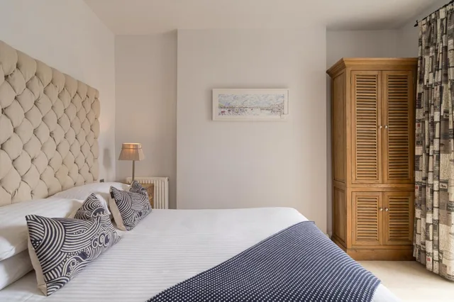 غرفة سوبيريور بسرير كينج، The Old Quay House Hotel 4/8