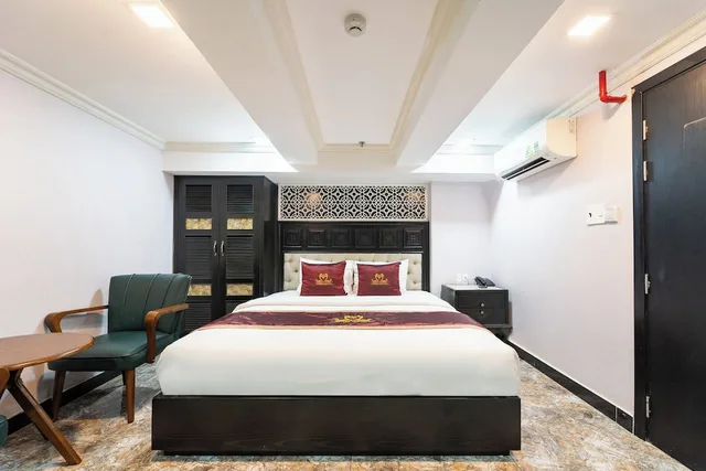 Standard, Double Bed, Collection O Havana Airport Hotel 3/6