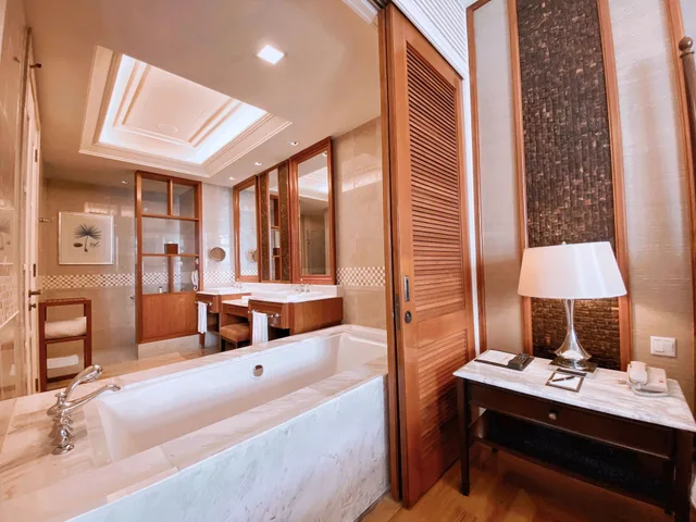 Viceroy, King Bed, Sea View، The Danna Langkawi - A Member of Small Luxury Hotels of the World 4/4