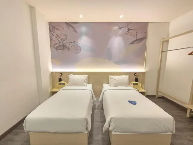 غرفة ديلوكس بسرير مزدوج أو سريرين منفصلين، True Blue Menteng 2/8
