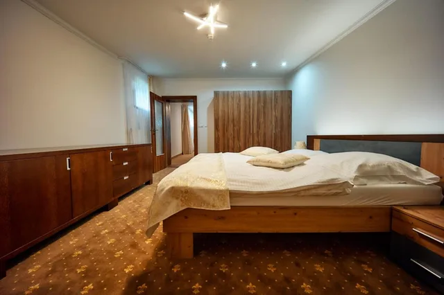 جناح كلاسيكي بإطلالة على الجبل، Hotel Montfort 2/9