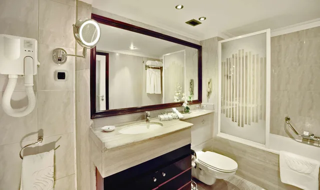 Royal, Suite, King Bed, Sonesta Hotel Tower and Casino Cairo 2/3