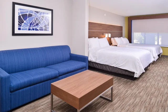 Room, Double Bed, Sofa, Holiday Inn Express Hotel & Suites Selma 1/1
