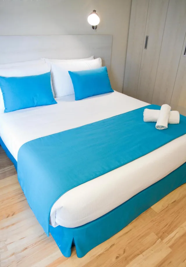 غرفة بسرير مزدوج، Alegria Maripins Hotel 1/7