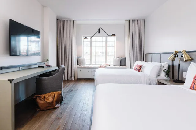 غرفة قياسية بسريرين كينج، The Alida, Savannah, a Tribute Portfolio Hotel 1/6