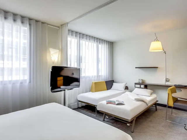 جناح سوبيريور بسرير مزدوج وسرير فردي مع أريكة، Novotel Suites Paris Stade De France 4/10
