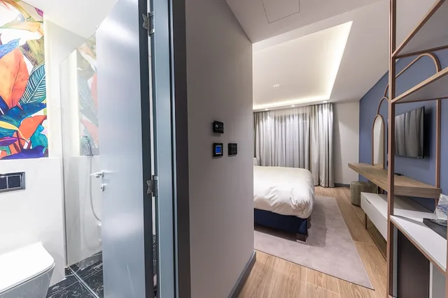 غرفة بسرير كينج بإطلالة على الحديقة، Calisi Hotel Belgrade 6/6