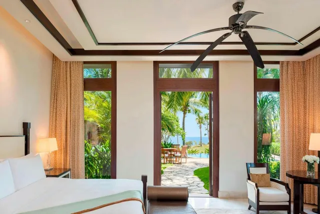 1 Bedroom, Villa, King Bed, Sea Front, Sea Side, Private Pool, Pool Access, The St Regis Sanya Yalong Bay Resort 4/6