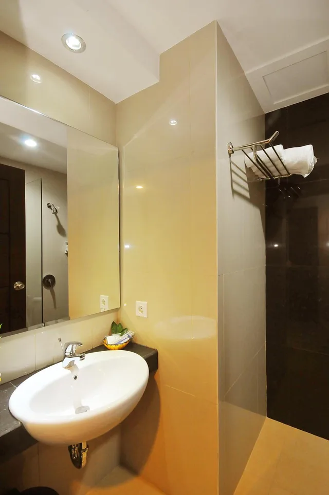 غرفة سوبيريور بسرير فردي، PRATAMA HOTEL AND CONVENTION 5/6