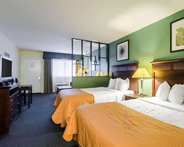 جناح بسرير مزدوج، Rodeway Inn Suites Williamsburg Central 1/2