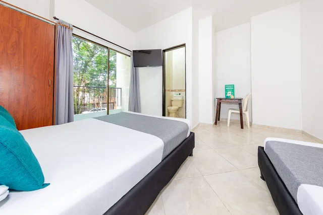 غرفة ثلاثية بسرير مزدوج وسرير فردي، Ayenda 1228 Balcones de la 70 4/9