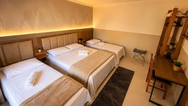 جناح فاخر بفراش فوتون وسرير مزدوج وسرير فردي، Casa Encantada Hotel & Suites 4/10