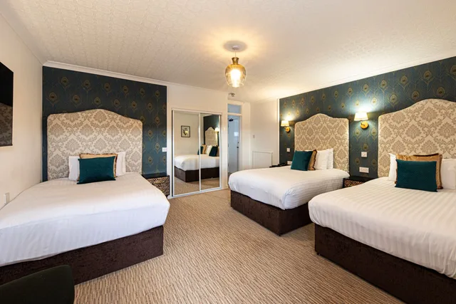 غرفة قياسية ثلاثية، Scotlands Spa Hotel 2/5