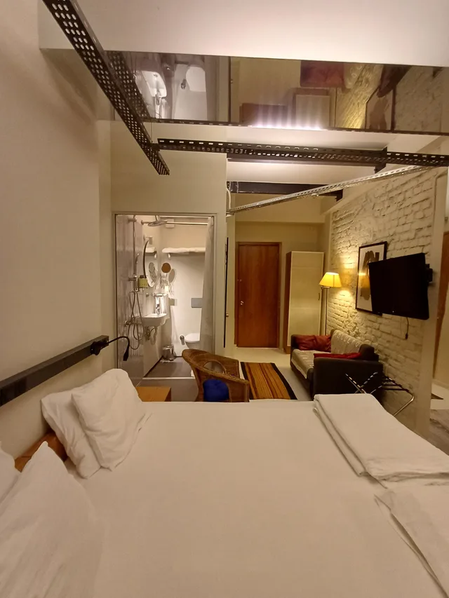 غرفة ركنية، Peradays Hotel 2/10