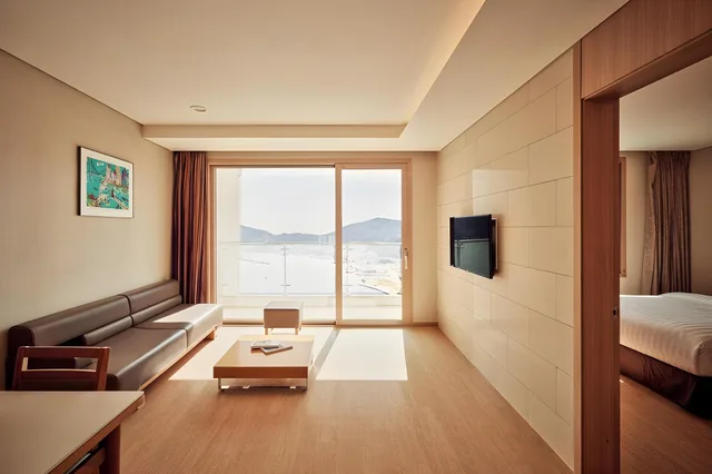 جناح بإطلالة على البحر، Sono Calm Geoje 1/1