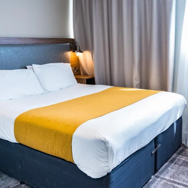 غرفة قياسية بسرير مزدوج، Almondsbury Interchange Hotel 5/8