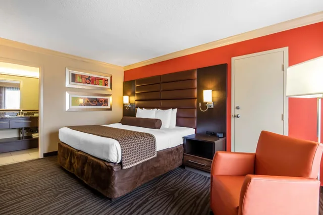 غرفة قياسية بسرير كوين، The Capitol Hotel Downtown, Ascend Hotel Collection 2/10