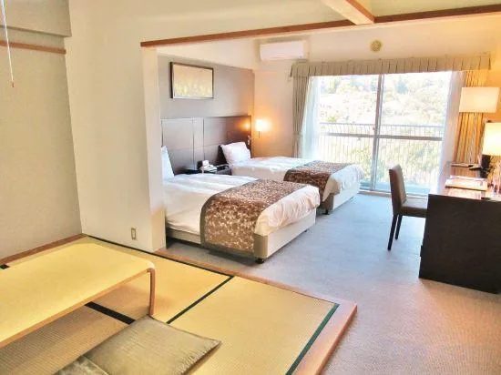 غرفة يابانية غربية، Wisterian Life Club Usami 2/2