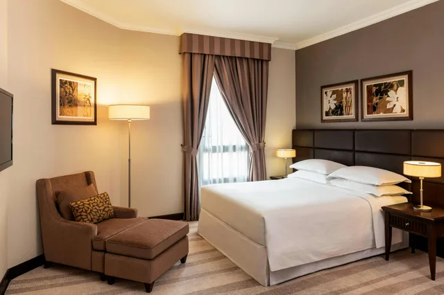 جناح، فندق وأبراج شيراتون الرياض(Sheraton Riyadh Hotel And Towers) 1/1