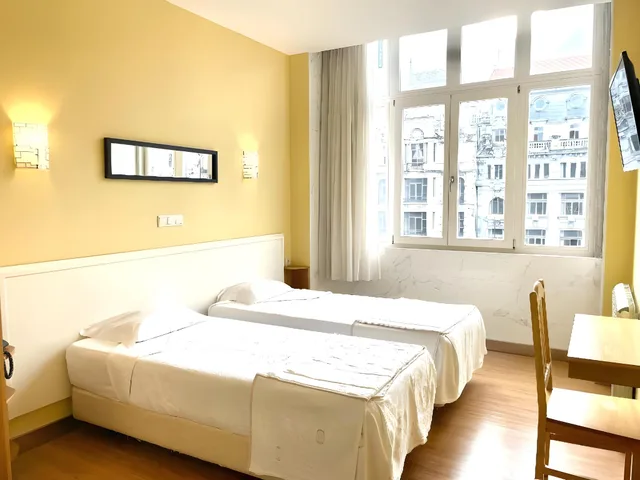 غرفة سوبيريور، Universal Hotel 1/2