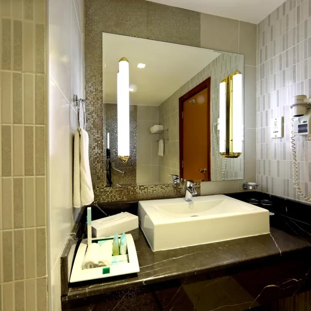 جناح تنفيذي، Sunday Hotel Dubai Creek Deira formerly Excelsior Downtown 7/8