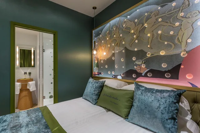 غرفة كلاسيكية، Les Bulles de Paris Hotel 3/8