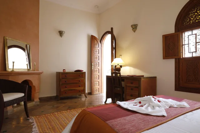 Jawha, Superior, 1 King and 1 Single Beds، Riad Daria 2/3