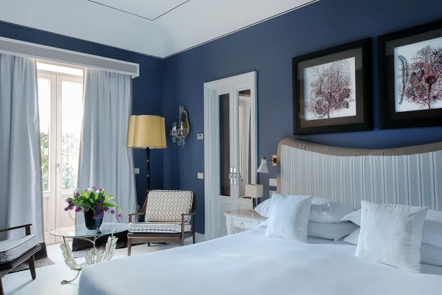غرفة سوبيريور بسرير كينج بإطلالة على الفناء، Capri Tiberio Palace - The Leading Hotels of the World 6/8