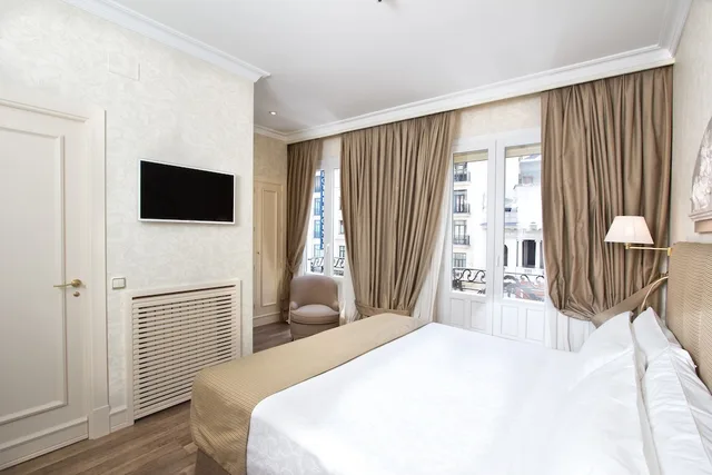 غرفة سوبيريور بسرير مزدوج، Hotel Atlantico Madrid 2/10