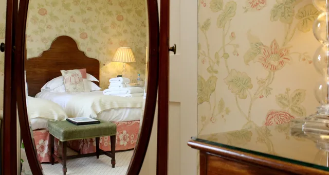 Horn, Luxury, Twin Beds, Garden View، Aylworth Manor 4/4
