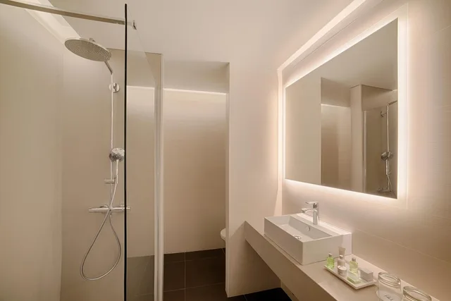 Premium, Double or Twin Bed, VIP Floor، NH Collection Milano Touring 9/9