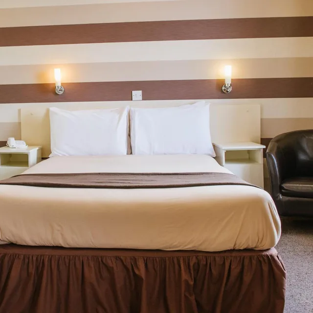 غرفة بسرير مزدوج، Doric Hotel 1/7