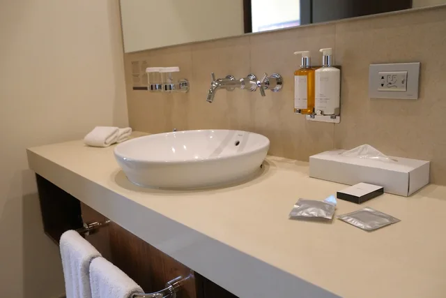 جناح استوديو بسرير كينج بإطلالة على المدينة بشرفة، Staybridge Suites, Beirut 4/7