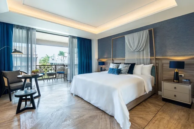 غرفة قياسية بسرير كينج بشرفة، Maladee Rendezvous Hotel Chiang Mai 2/4