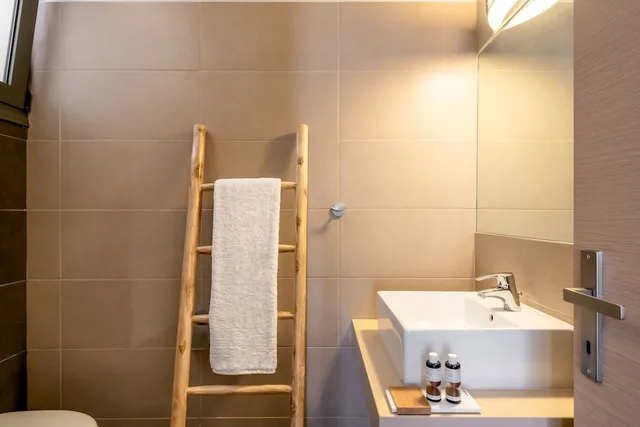 جناح بثلاثة أسرّة وسرير كوين بغرفتي نوم، Plakias Suites 10/10