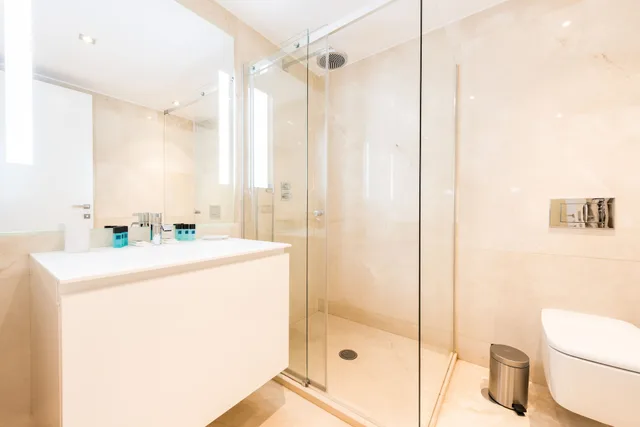 شقة كومفورت بسرير كوين بغرفة نوم واحدة مع أريكة، Gran View Apartments Madrid 5/5