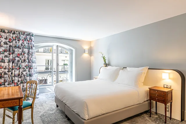 غرفة سوبيريور بسرير مزدوج، Normandy Hotel Paris - Saint-Honore 2/7