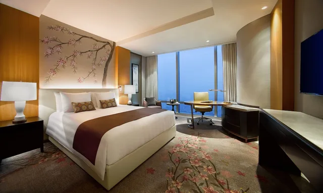 غرفة ديلوكس بسرير كينج، LOTTE HOTEL HANOI 6/8
