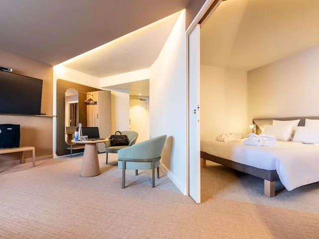 غرفة عائلية بسرير مزدوج وسريرين منفصلين، Novotel Paris Orly Rungis 6/7