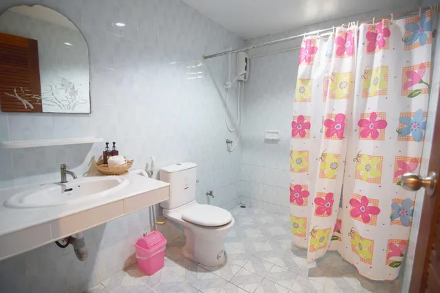 بنغل عائلي، Mild Garden View Resort 6/7
