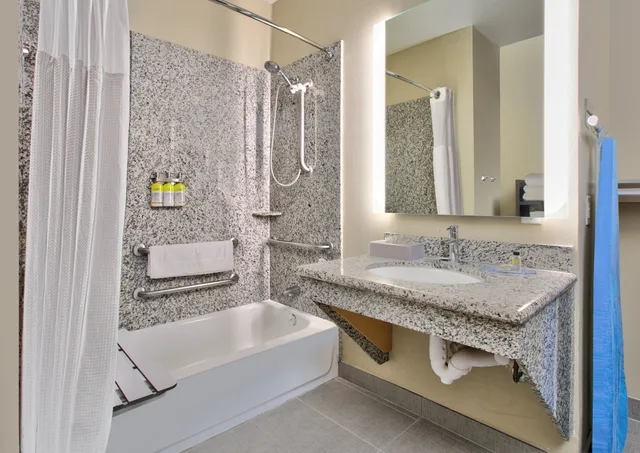 جناح بسريرين مزدوجين بغرفة نوم واحدة بمطبخ لذوي الإعاقة، Staybridge Suites Plano - Richardson Area 5/5