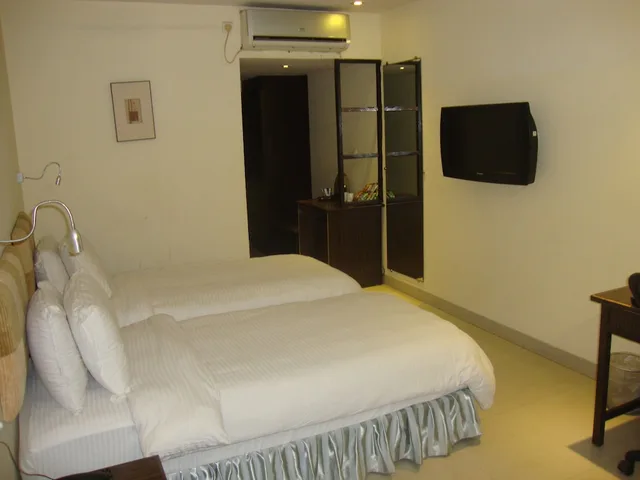 غرفة ديلوكس بسريرين منفصلين، Lords Eco Inn Dahej 6/8