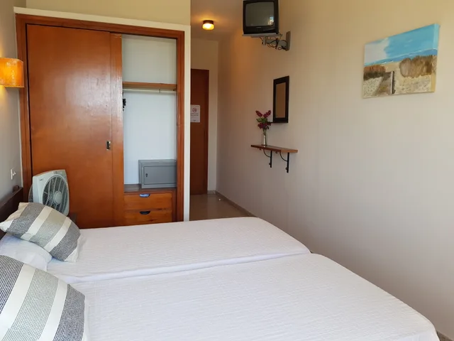 غرفة بسرير مزدوج بإطلالة على البحر، Maeva Hotel 1/3