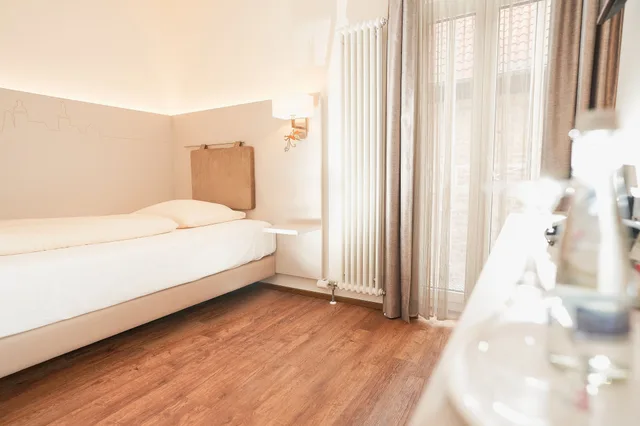 غرفة كلاسيكية مفردة بسرير فردي، Stadthotel Engel 2/10