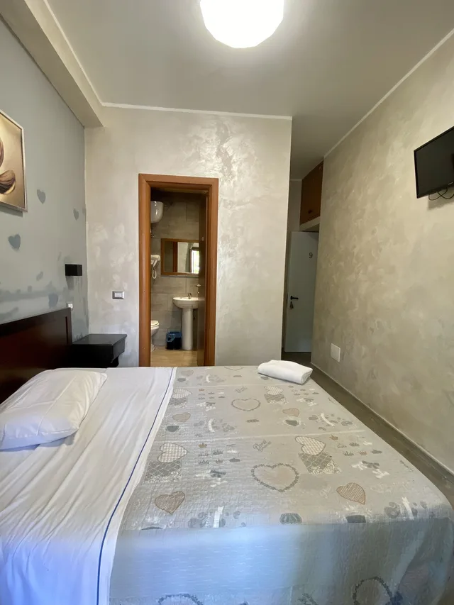 غرفة مفردة، Family House 13/17