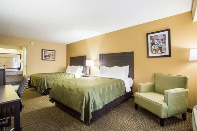 غرفة قياسية بسريرين كوين، Quality Inn White House 3/5