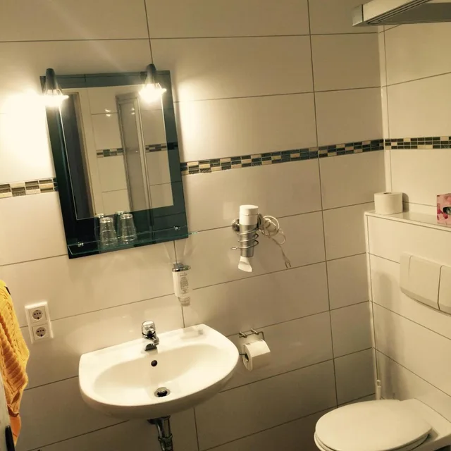 Room, Double Bed, Private Bathroom, Hotel Restaurant Alt Wehlheiden 6/7