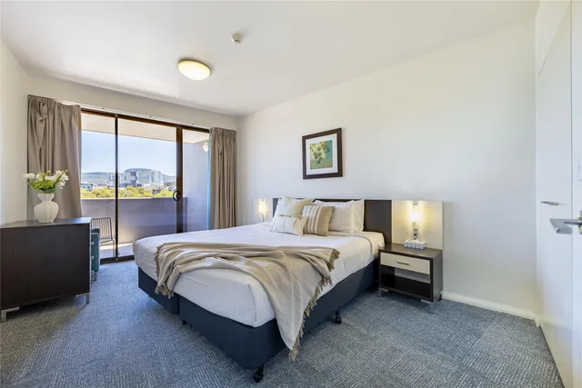 جناح بسرير كوين بإطلالة على الجبل بشرفة، Best Western City Sands 2/5