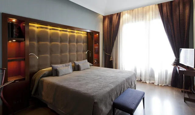 Grand, Suite, Double Bed, Casa Fuster 4/8