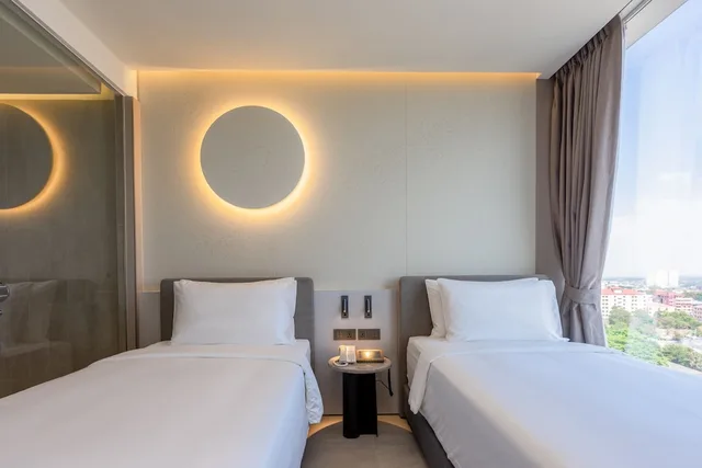 Aurora Deluxe Twin, Akara Hotel Pattaya 3/7